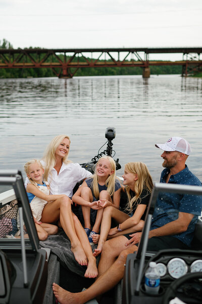 Minnesota Wedding and Lifestyle Photographer