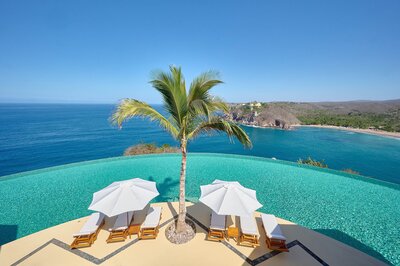 View of 360 pool from Sol de Occidente, a clifftop villa in Careyes