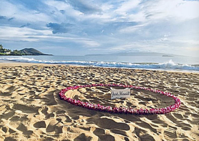 Flower Lei Circle for your perfect beach wedding on Maui