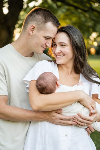newborn-baby-outdoor-photos-5