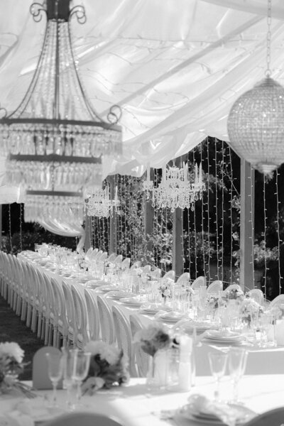 wedding-reception-chandeliers