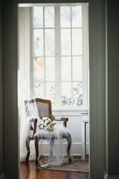 019_Savannah wedding_Charles Morris Center_Cathedral_St.John_0083_Holly+Justin {Coastal Chic Studios}_CC3_1871