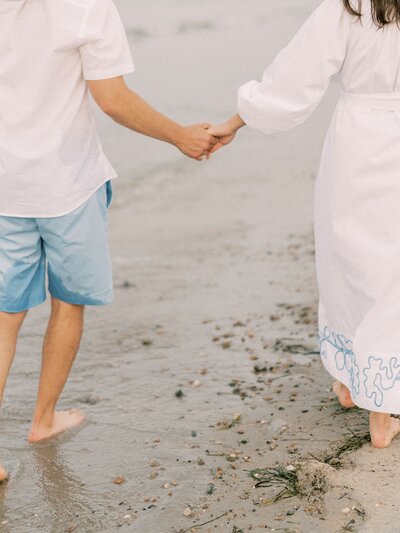 Witman family beach maternity session in Massachusetts