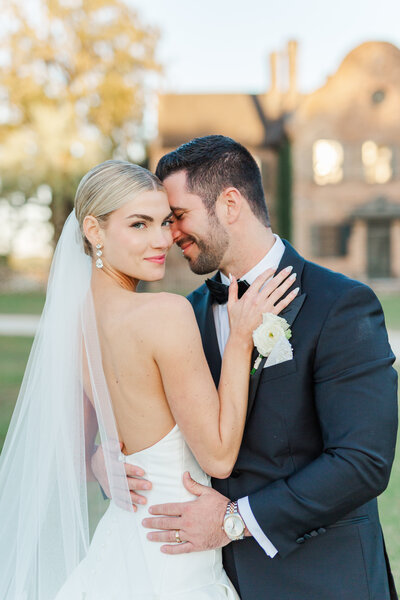 Governor Thomas Bennett House Wedding Charleston Wedding Photographers Laura & Rachel Photography