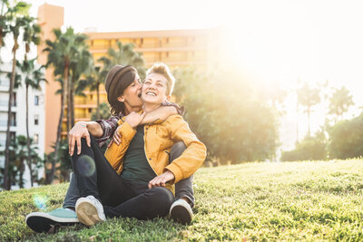 A couple in a healthy relationship