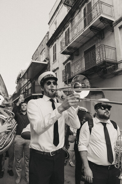 destination wedding photography in New Orleans, NOLA destination wedding photographer