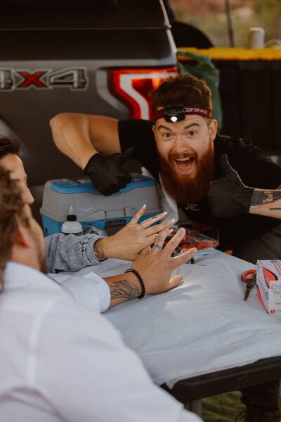 wedding finger tattoo artist