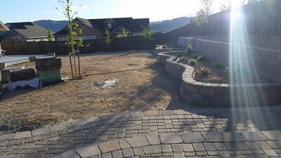 retaining wall contractors near me