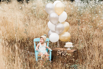Outdoor Baby Milestone Photos in Portland Oregon | Ann Marshall Photography