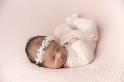 Knoxville newborn photographer, newborn portraits Knoxville, newborn baby photography near me Knoxville