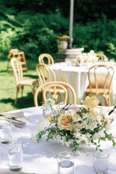 neutral wedding floral centerpieces