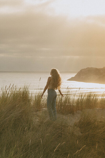 oregon coast beach senior portrait