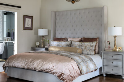Primary bedroom design with luxurious textures.