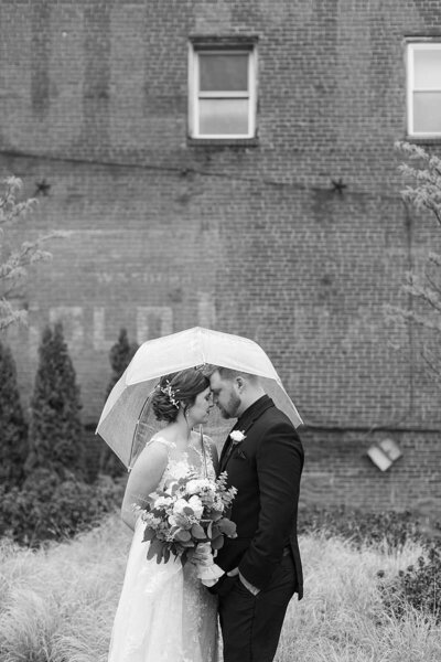 Bret and Brandie Evansville Owensboro Weddings Black and White Gallery36