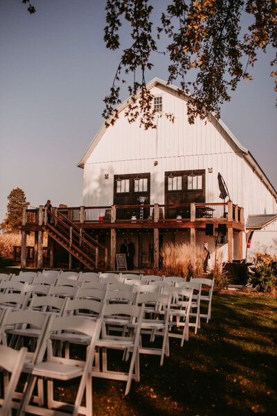 Outdoor wedding ceremony on Lincoln Farmstead lawn