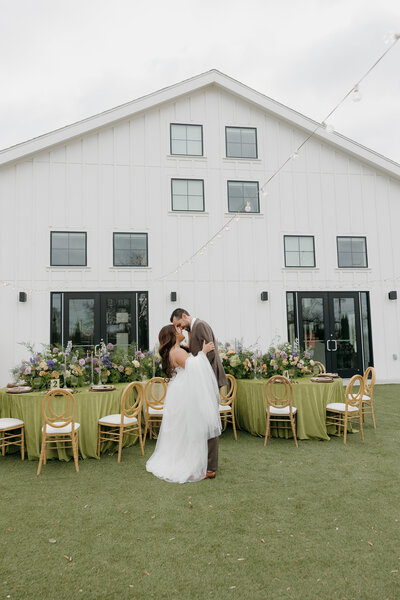 Brooklyn G Photography - Iowa Wedding Photographer -25
