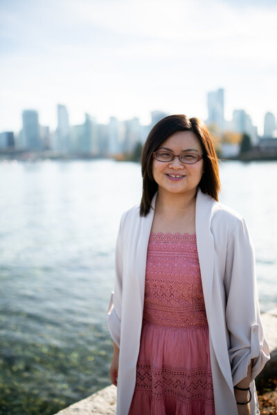 Larissa - young and pink 2