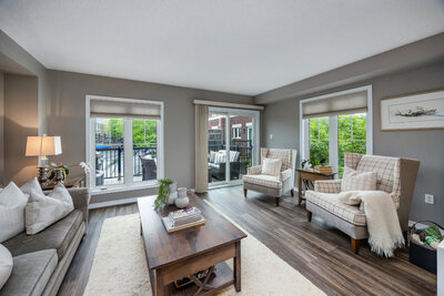 9-571 Longworth living room (1)