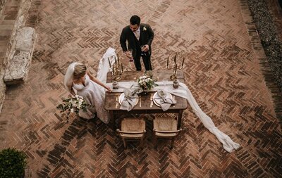 bride and groom couple portrait in tuscany