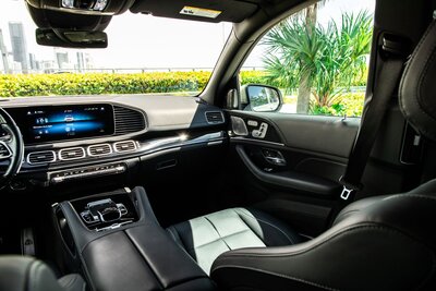 mercedes-maybach-gls-600-kalahari-gold-black-for-rent-in-miami-016