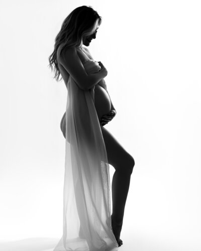 maternity boudoir photo session at Daisy Rey Photography