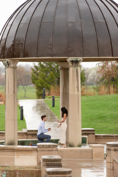 Timeless and romantic wedding photos in Indiana and beyond.