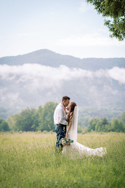 Gatlinburg elopement packages in cades cove