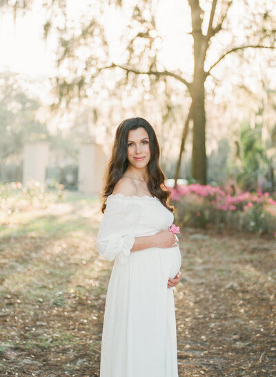 expecting mother at the beach by Orlando newborn photographer