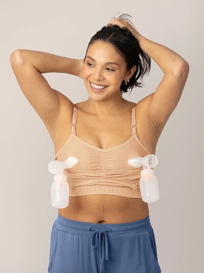 Hands-Free-Pumping-Bra-Beige-Everyday-Jogger-Slate-Blue-Julana-2024-1-24-Kindred2402_1_-1500x2000-08b6acc-ezgif.com-webp-to-jpg-converter