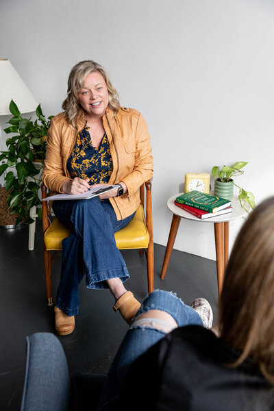 Lori Lubbers mental health therapist with a patient