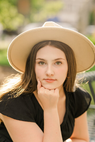 Senior Portrait taken by Senior Portrait Photographer Photography By Billie Jean Bowing Green Kentucky