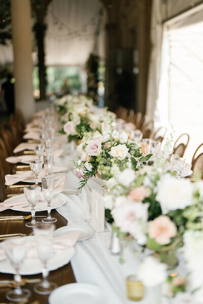 love-whimsy-events-cincinnati-wedding-planner-ault-park-holly-noel-photo (281)