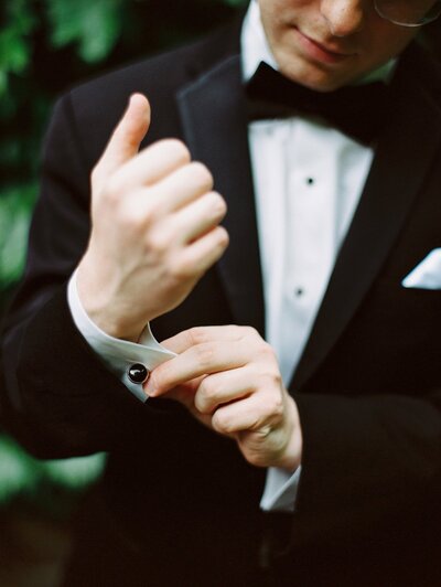 Douglas Ellington House Asheville Wedding Photographer (3)