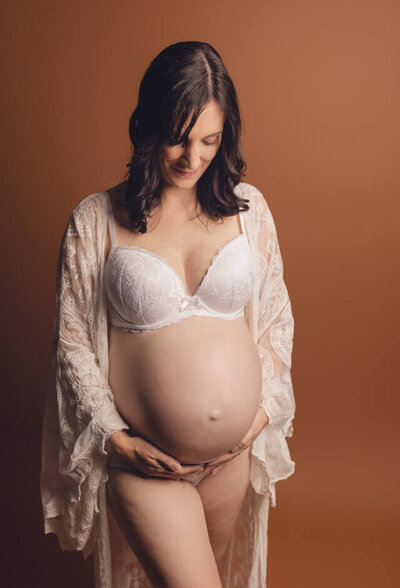 Perth-maternity-photoshoot-gowns-345