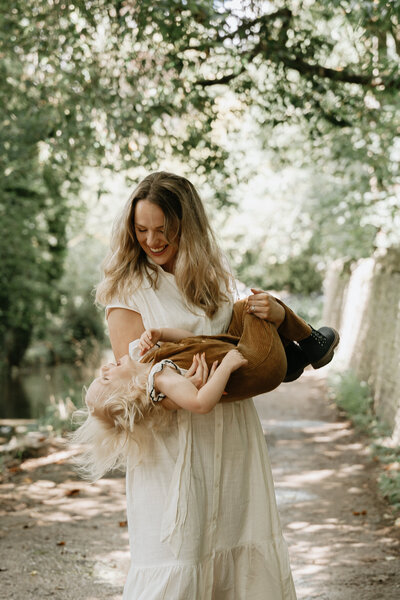 Worcestershire Wedding Photographer and her family