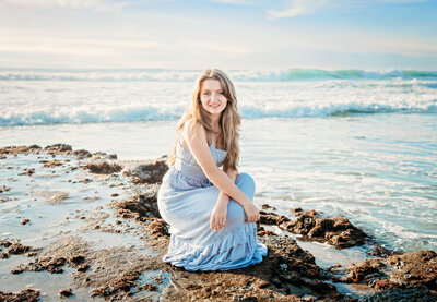 San Diego senior photographer Tristan Quigley captures a beautiful senior at the beach in San Diego