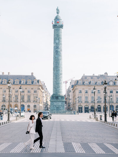 Unveiling Romance: Our sophisticated wedding photography in New York reveals the love and connection between you and your partner. Trust us to capture the intimate moments that matter most.