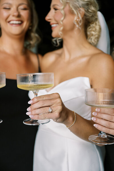 documentary wedding photography,
candid wedding moments



