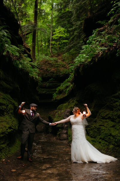Spring-Elopement-at-Turkey-Run-Shades-State-Park-SparrowSongCollective-0524-514
