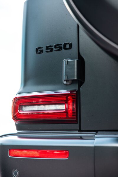 mercedes-g550-matte-manufaktur-night-black-magno-for-rent-in-miami-045