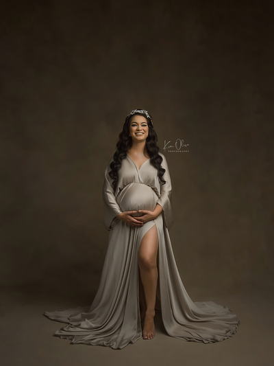 studio metairie photographer fine art maternity gown, motherhood captures