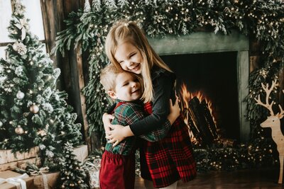 laluzstudios-savyandasher-christmas2025-85-min