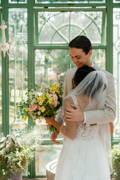 hugging-green-window-pane