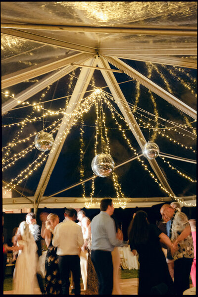 Reception details captured by Oahu wedding photographer.