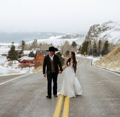 194thestorytellersweddings-portraits