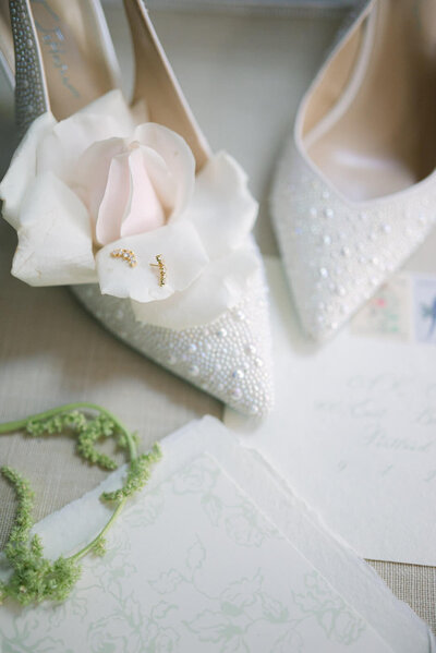 Romantic fine art wedding photographer for chic couples
