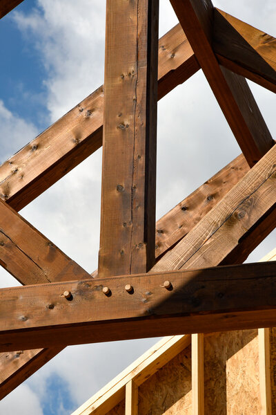 timber truss king post, home addition, timber frame project.