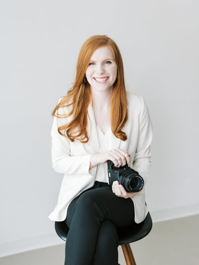 Headshot of Sarah Nann, a Colorado and Charleston photographer