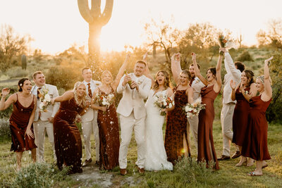 newlyweds in arizona landscape