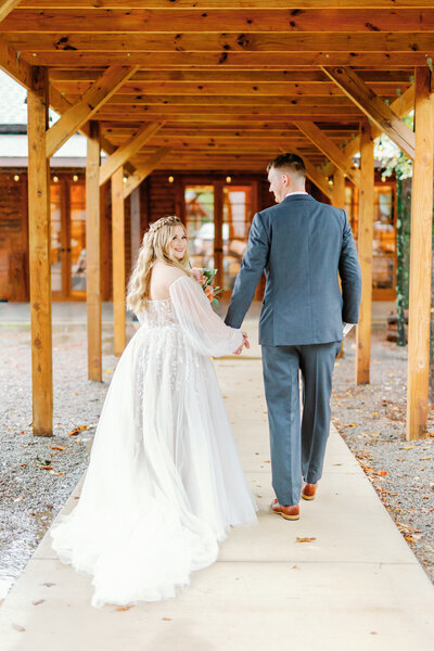 rainy fall wedding in Arkansas-5